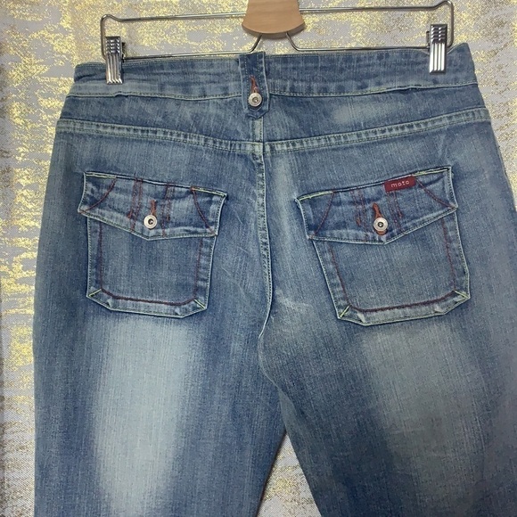 VINTAGE 🧚‍♀️ Y2K Light Blue Wash Straight Leg Jeans Size 32 - Picture 8 of 12